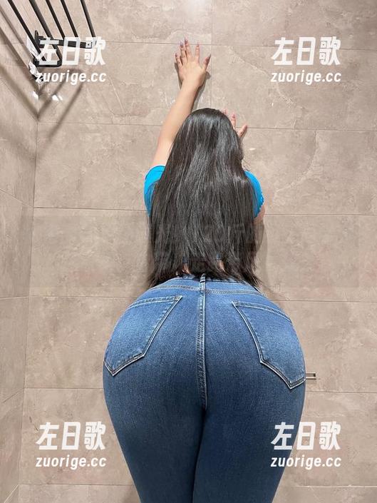 120斤的小王同学 微密圈 - 原图曝光!120斤的小王同学穿连衣裙:自带“走路带风”效果