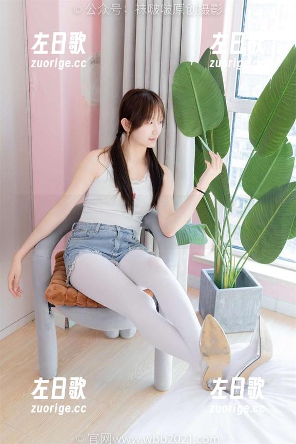 BoBoSocks袜啵啵-小安 BoBoSocks袜啵啵 - 小安的部分面纱:图库里的乐趣与暗示