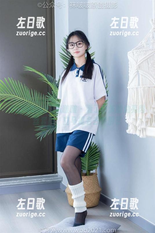 BoBoSocks袜啵啵-小沫 BoBoSocks袜啵啵 - 看了小沫的油亮肉丝套图,立马报名去学厨艺