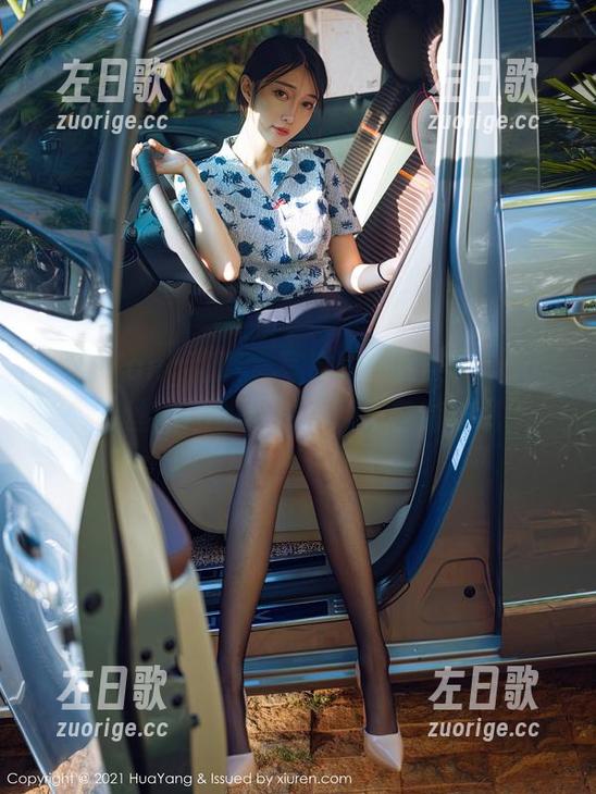 HuaYang花漾-Egg-尤妮丝Egg HuaYang花漾 - 写真界的另类,Egg-尤妮丝Egg的自拍资源不容错过哦!