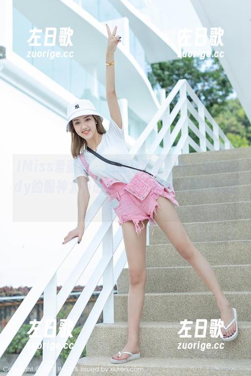 IMiss爱蜜社-谢芷馨Sindy IMiss爱蜜社 - 这组写真里,谢芷馨Sindy的眼神太有感染力了,真不愧是用心良苦啊。