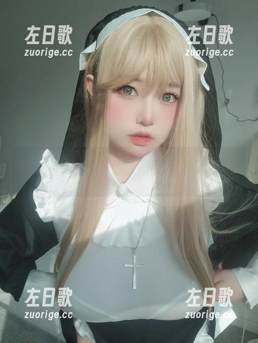 K酱定制圣诞写真：你能想象的所有“焦急期待”