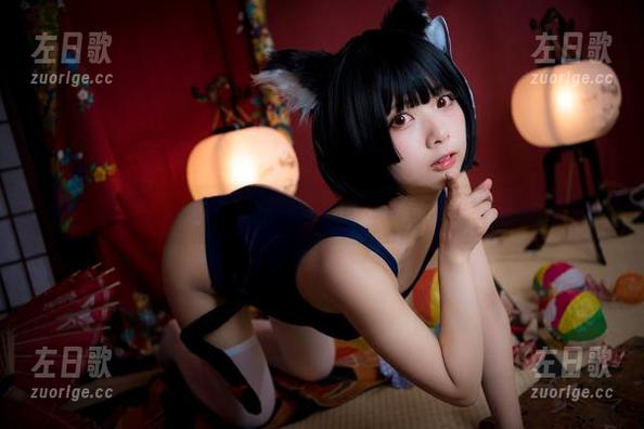 高分辨率的学霸时光——Tomiko(とみこ)的“教室”写真集