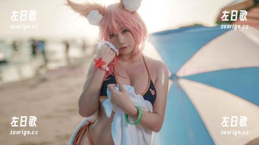 泳装不只是一件衣服：Uki雨季与玉藻前的水边写真