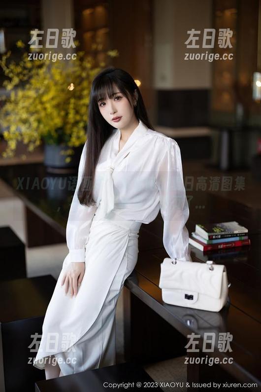 XIAOYU语画界-苏苏阿 XIAOYU语画界 - 苏苏阿的夏日高清图集,不小心又停留在那页了...