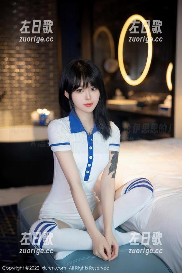 Xiuren秀人网 - 高清分享：论伊思思的JK怎会让人一不小心沉迷进去。
