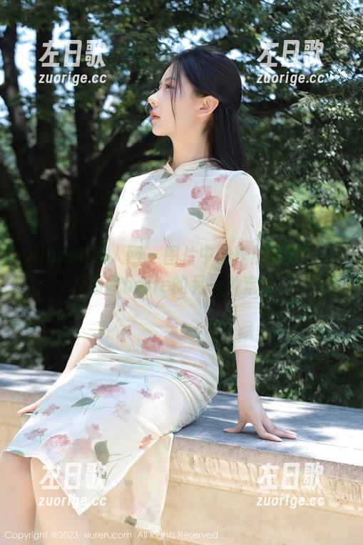 Xiuren秀人网 - 图片中的校服灵魂，媛媛酱belle的另一种定义
