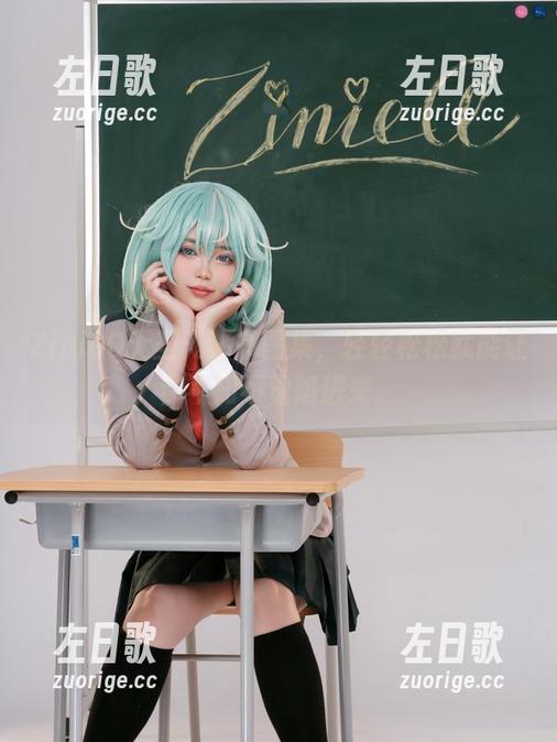 ZinieQ ZinieQ无圣光秘书图集,轻轻松松就能让你不知不觉陷进来。