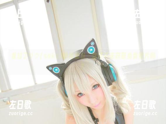 看过了サク(saku)的裤里丝，你还不来获取免费照片吗？