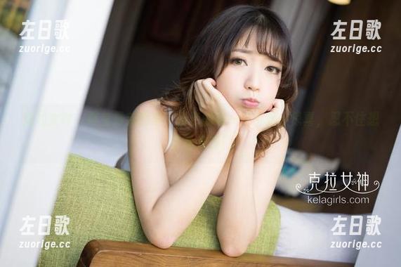 克拉女神 - 陈莹最新图集，粉色的每一处都是小惊喜，忍不住想多看几遍！