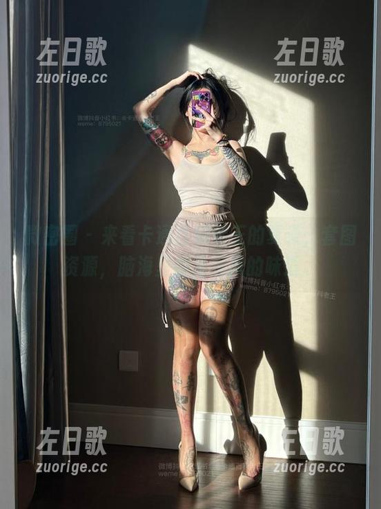 卡通百科老王 微密圈 - 来看卡通百科老王的夏天,套图资源,脑海里都是海风的味道。