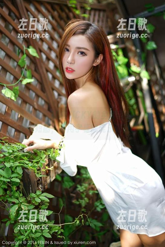 嗲囡囡 - 陈雅漫VICKY的全套自拍，一个个像小短剧，不用字幕就能乐到肚子疼。