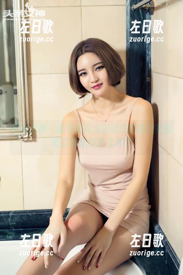 头条女神-杨曼妮 头条女神 - 杨曼妮高清御膳房内的肚兜图,吃货眼里的宫廷美学?