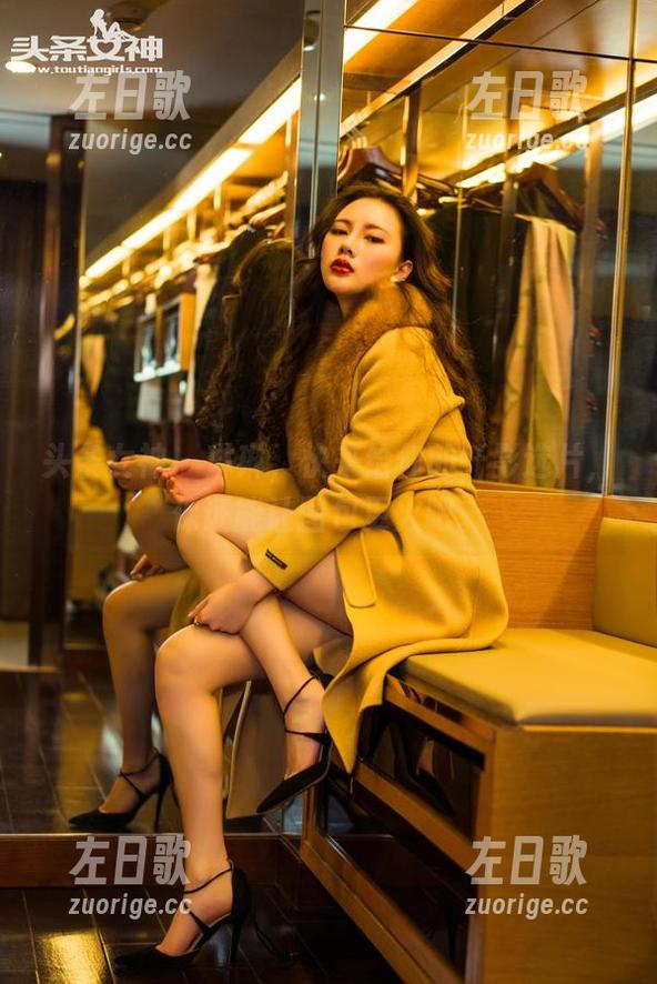 头条女神 - 琳琳，快来给你的纤影选片，保证能让图包更火吧。