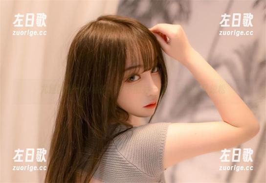 尤猫醒醒ovo 尤猫醒醒ovo私拍:秘书的另一面,既紧张又放松
