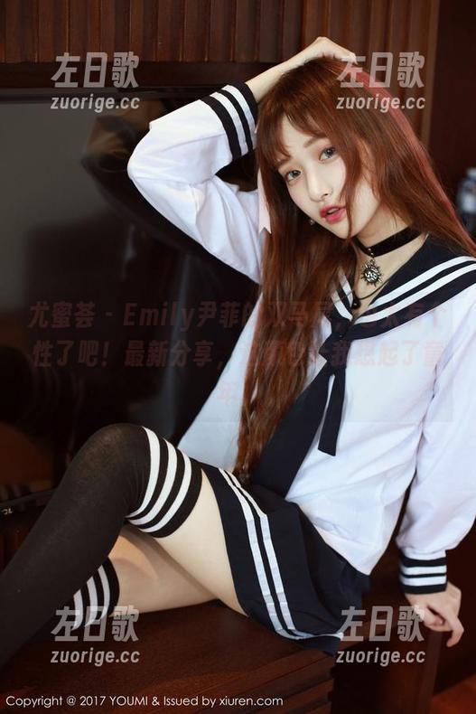 尤蜜荟-Emily尹菲 尤蜜荟 - Emily尹菲的双马尾,也太有个性了吧!最新分享,这颜色让我想起了童年。