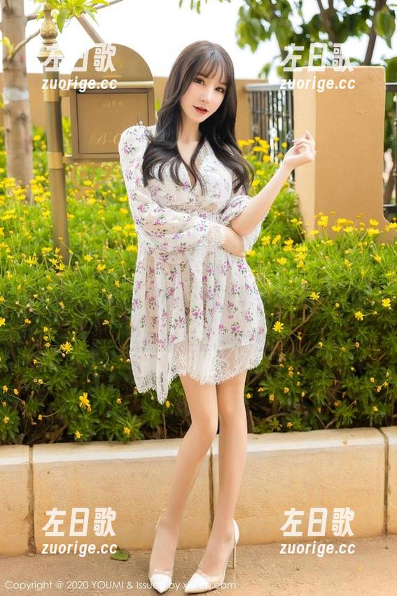 尤蜜荟 - 看修女图集更新，鱼尾fish变得大胆了，我在想能不能在现实中也这么穿？