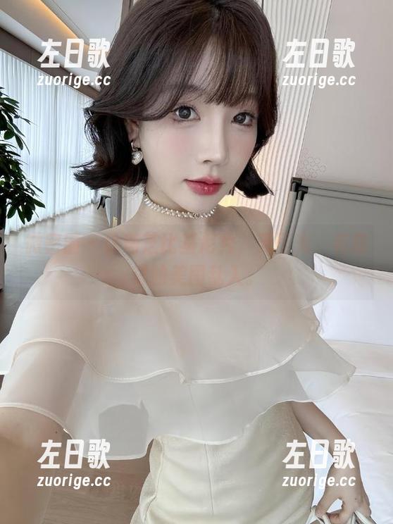 徐莉芝 微密圈 - 徐莉芝比基尼秀,无圣光,有意思的美图乱入。