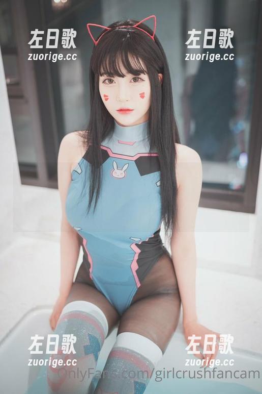 当薄片遇上cos：普美Bomi(보미)的[Loozy]图包，谁能不爱这细腻又迷人的视线？