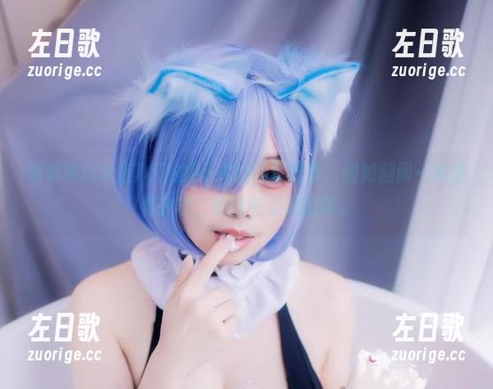 精选来自末夜787的95式婚纱写真集，宛如翻阅一本青春杂志，稍微有点奶油味。