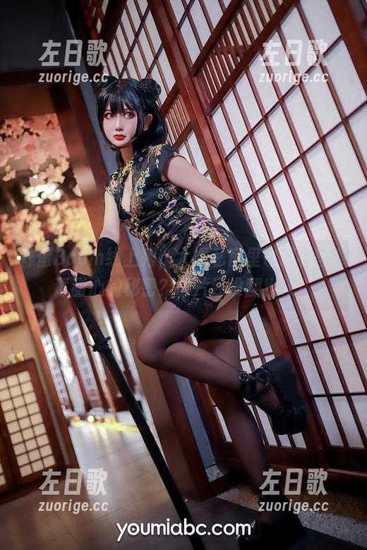 炸蛋Boom 炸蛋Boom线上秀,大概私房里也藏着些草莓甜心的秘密?图片还没翻出来!