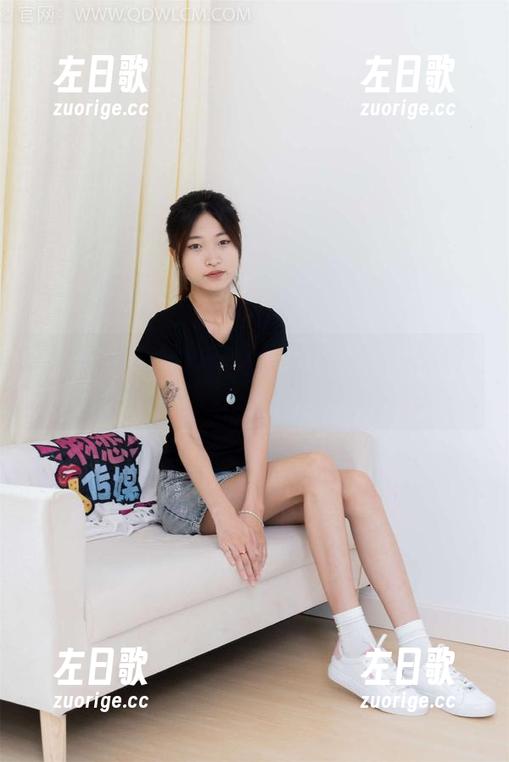 物恋传媒 - 短靴写真：泡泡在这里转身，谁还在怀念童话？