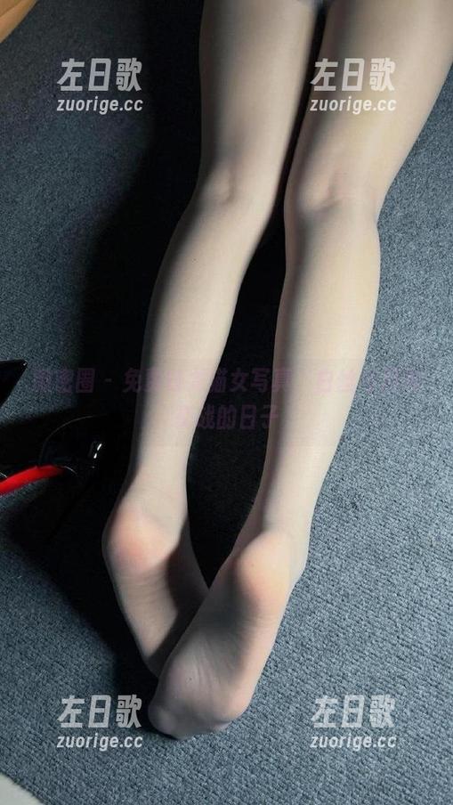 白龙猫女 微密圈 - 免费白龙猫女写真,白丝与月光交战的日子