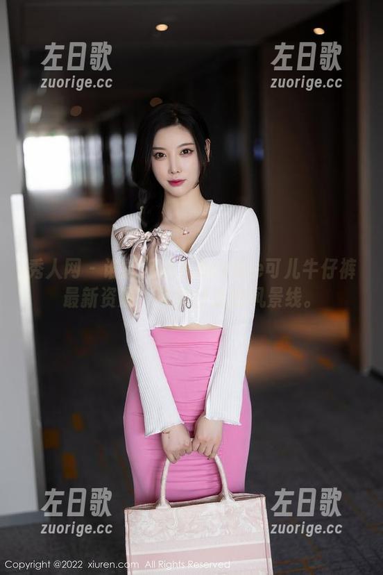 秀人网 - 谁能抵挡？Barbie可儿牛仔裤最新资源，宛如行走的风景线。
