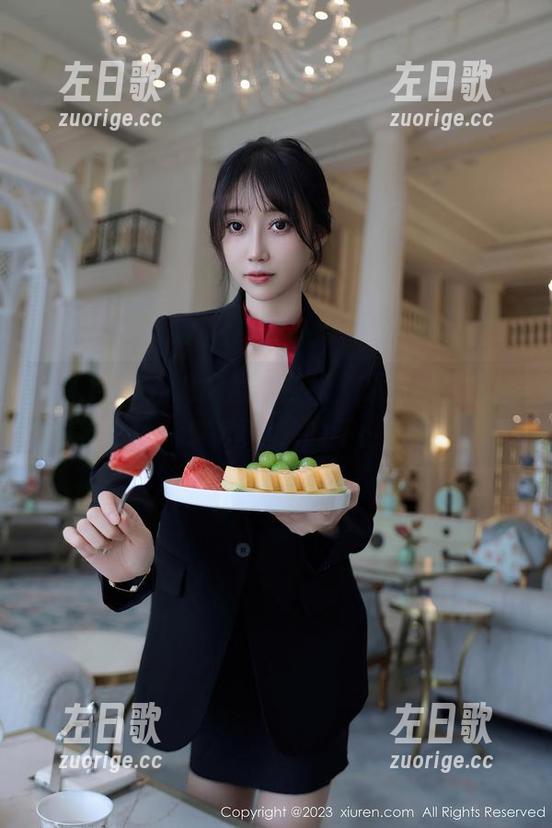 秀人网-尤妮丝 秀人网 - 尤妮丝黑白在线,原图看起来像是刚从洗衣机里出来的不小心滤镜?