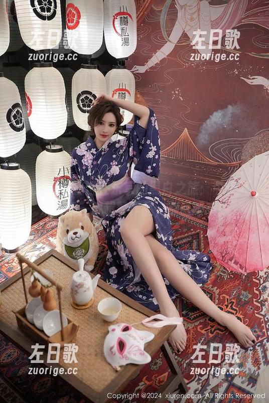 秀人网 - 香澄在东京的黑白之旅：今天又来更新一波超赞作品，别眨眼哦！