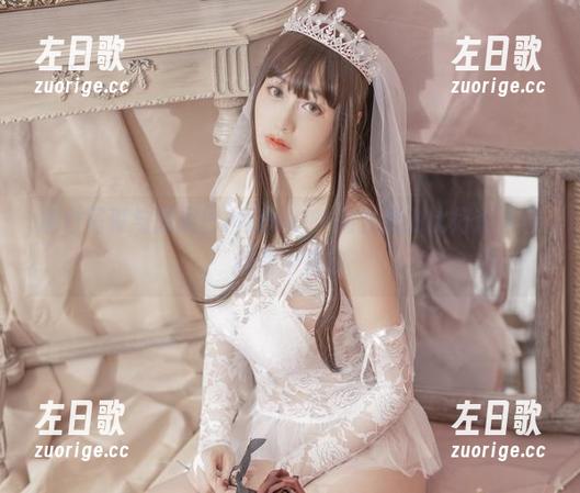 黑白写真与脱尾巴Mizuki，高清的对比好似青春的两个极端