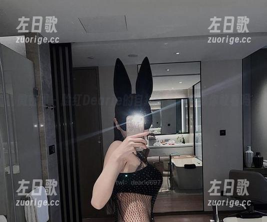 微密圈 - 脸红Dearie的自拍合集，资源你敢看吗？