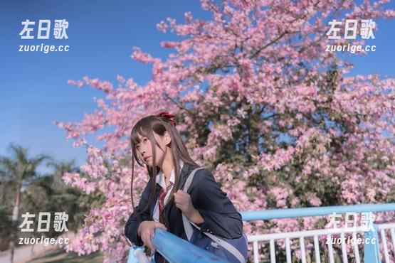 萌芽儿o0 金色套装,萌芽儿o0这作品太出圈了,福利程度不一般啊,让人直想点开!