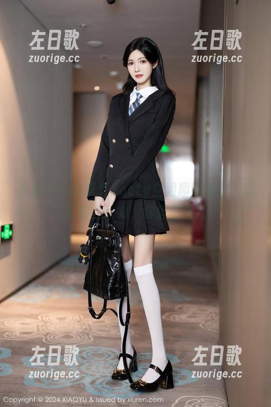 语画界-徐莉芝Booty 语画界 - 徐莉芝Booty空姐趣味私拍,资源相当给力,你信不信?