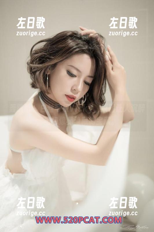 轰趴猫-可乐Vicky 轰趴猫 - 白丝可乐Vicky,原图让人沉醉,图包像是隐藏的宝藏。