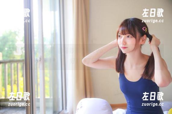 圣诞里“与众不同”的陆卿卿kyokyo，高清作品集送上，准备好眼睛了吗？